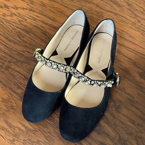 Adrienne Vittadini Flats